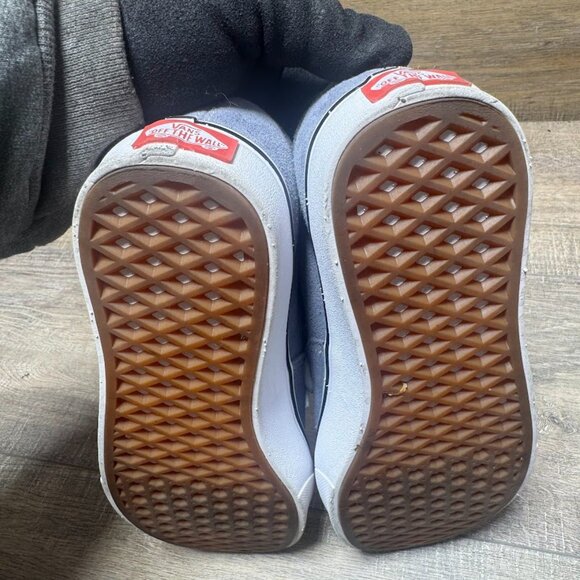 Vans Comfycush Blue Suede Sneaker Women's Size 7.5 - Picture 4 of 7